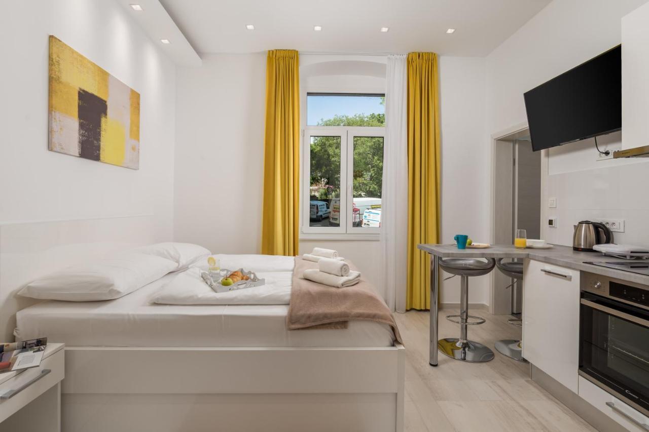 Lux Apartments Rijeka Zewnętrze zdjęcie