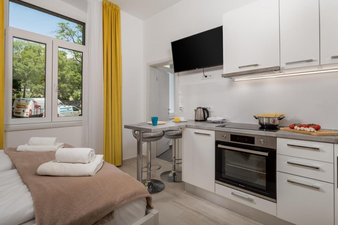 Lux Apartments Rijeka Zewnętrze zdjęcie